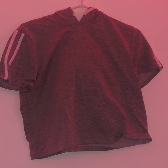 sport grey crop top - Picture 1 of 3